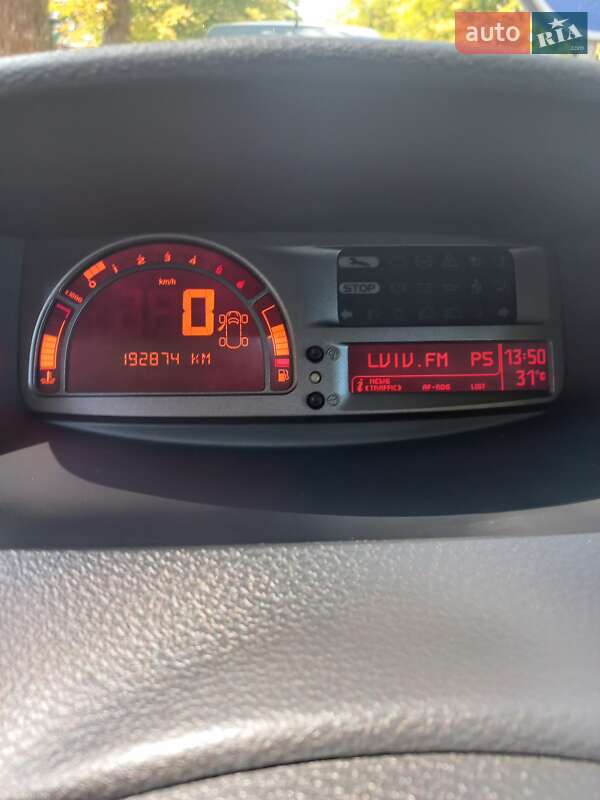 Хэтчбек Renault Modus 2010 в Львове