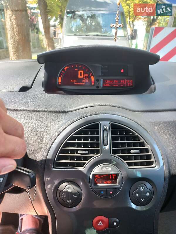 Хэтчбек Renault Modus 2010 в Львове