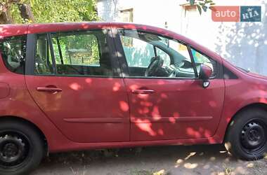 Хэтчбек Renault Modus 2009 в 