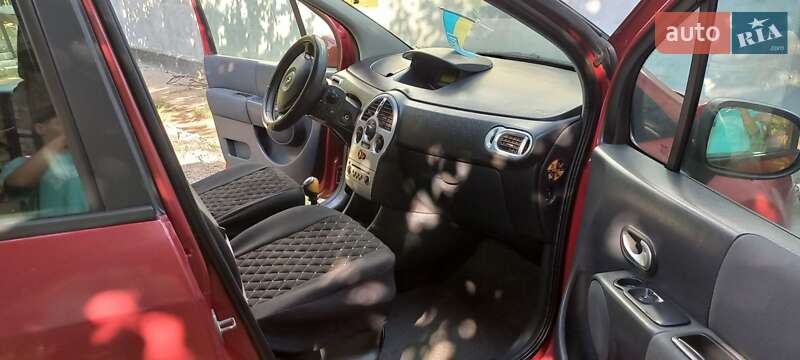 Хэтчбек Renault Modus 2009 в Гайвороне