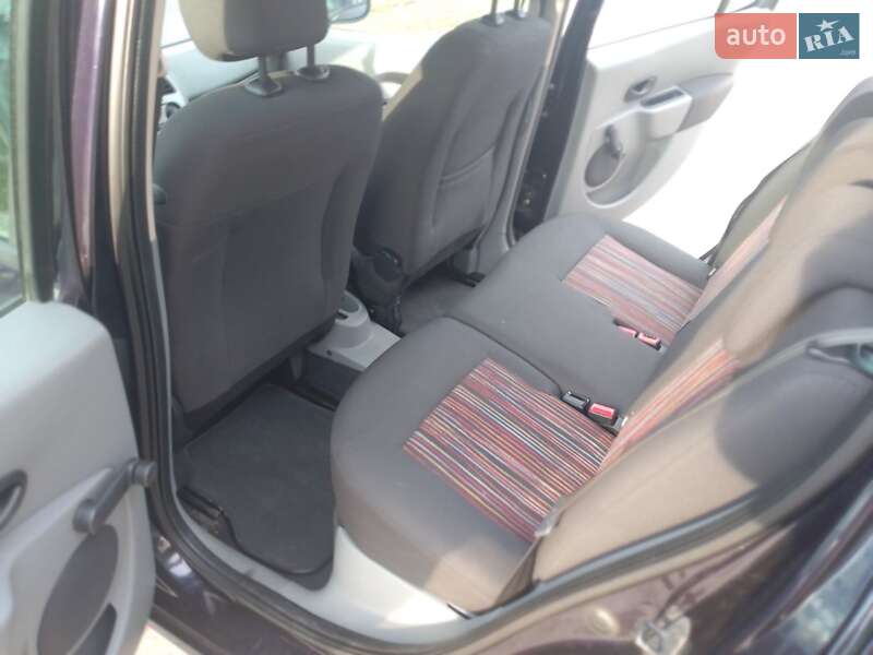 Хэтчбек Renault Modus 2008 в Николаеве