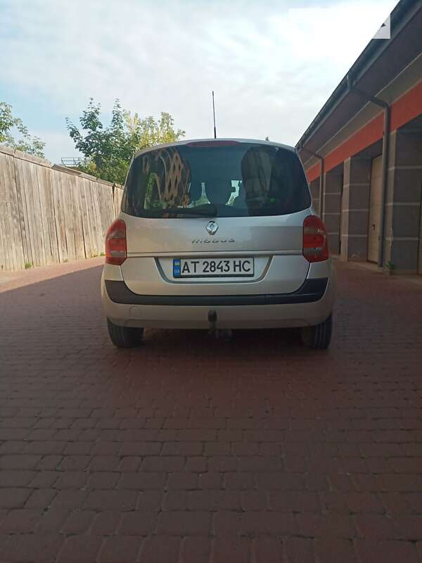 Хэтчбек Renault Modus 2007 в Ивано-Франковске