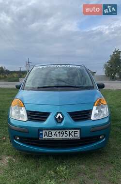 Хэтчбек Renault Modus 2005 в 