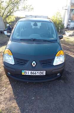 Хетчбек Renault Modus 2004 в Глобиному