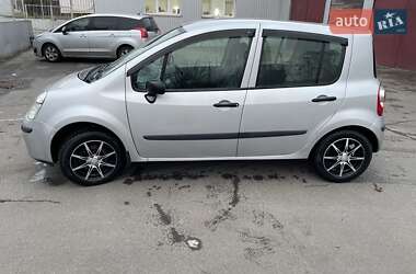 Хэтчбек Renault Modus 2007 в 