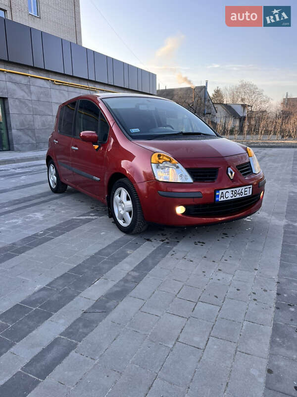 Хэтчбек Renault Modus 2005 в Луцке