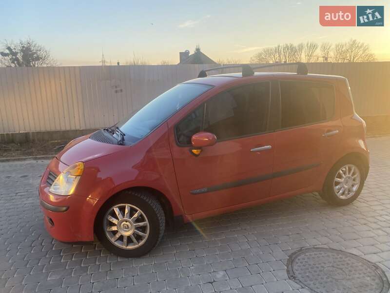 Хэтчбек Renault Modus 2006 в Львове