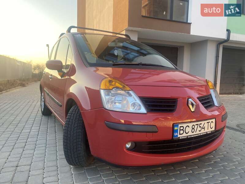 Хэтчбек Renault Modus 2006 в Львове