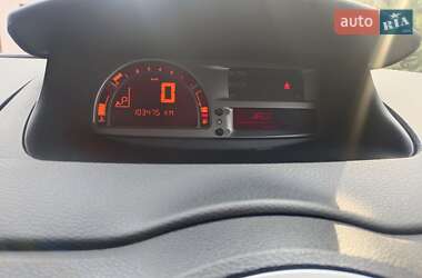 Хэтчбек Renault Modus 2009 в 