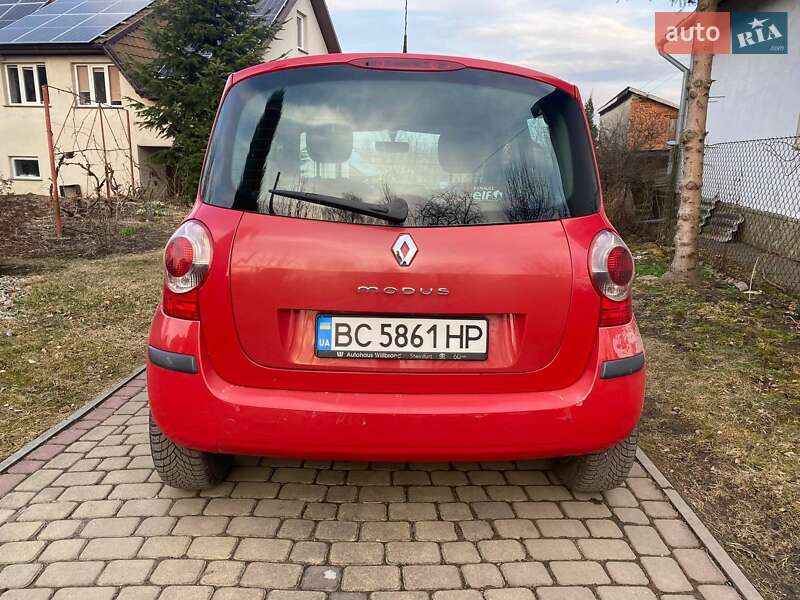 Хэтчбек Renault Modus 2007 в Городке