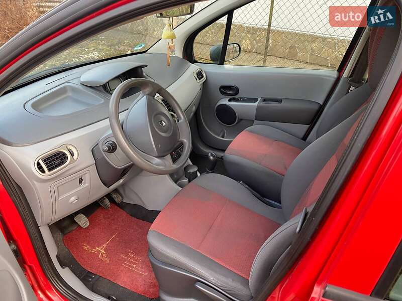 Хэтчбек Renault Modus 2007 в Городке