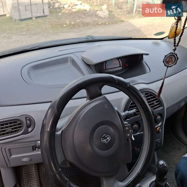 Хэтчбек Renault Modus 2008 в Надворной