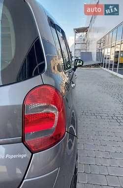 Хэтчбек Renault Modus 2009 в 