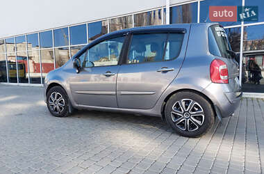 Хэтчбек Renault Modus 2009 в 