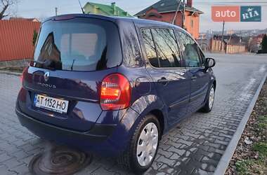 Хэтчбек Renault Modus 2009 в 