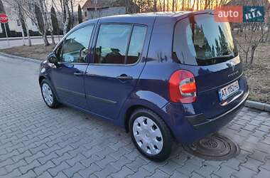 Хэтчбек Renault Modus 2009 в 