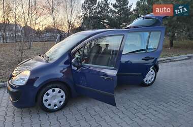 Хэтчбек Renault Modus 2009 в 