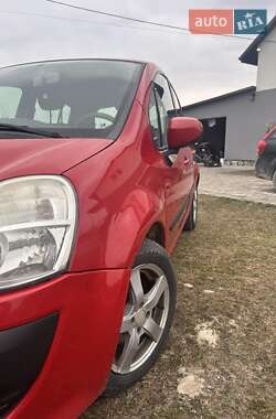 Хэтчбек Renault Modus 2010 в Львове