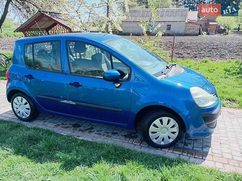 Хетчбек Renault Modus 2007 в Луцьку