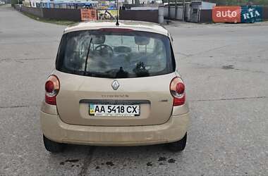 Хэтчбек Renault Modus 2004 в 