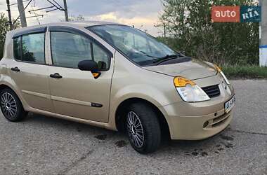 Хэтчбек Renault Modus 2004 в 