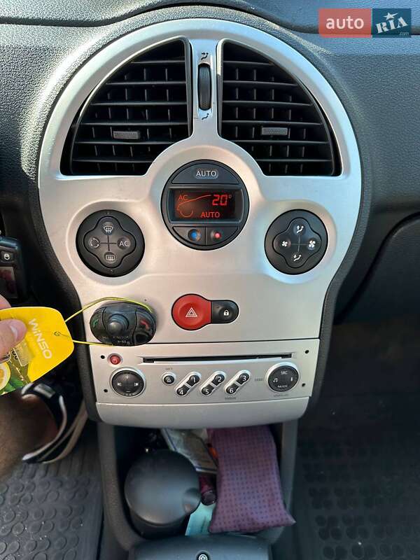 Хэтчбек Renault Modus 2007 в Луцке