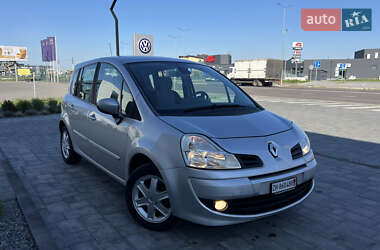 Хетчбек Renault Modus 2009 в 