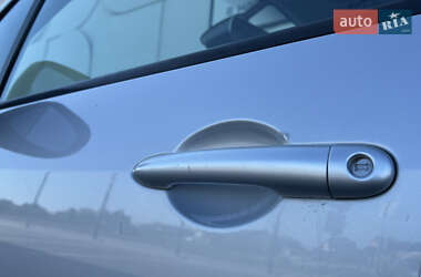 Хетчбек Renault Modus 2009 в 