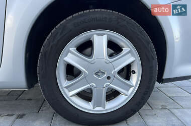 Хетчбек Renault Modus 2009 в 