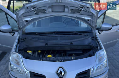 Хетчбек Renault Modus 2009 в 