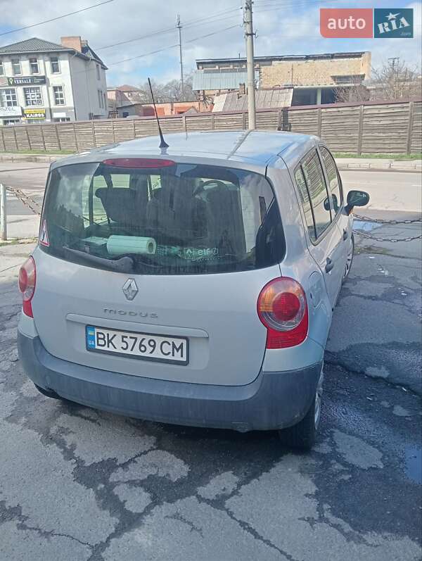 Хетчбек Renault Modus 2005 в Рівному
