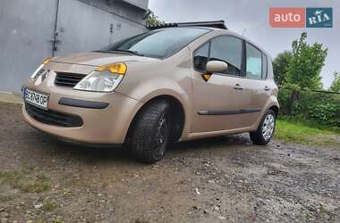 Хэтчбек Renault Modus 2004 в Дрогобыче