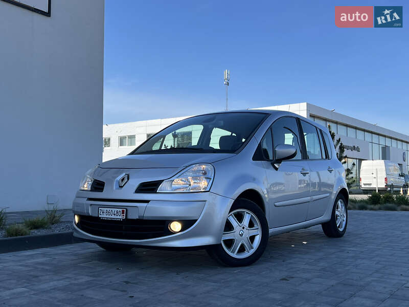 Хэтчбек Renault Modus 2009 в 