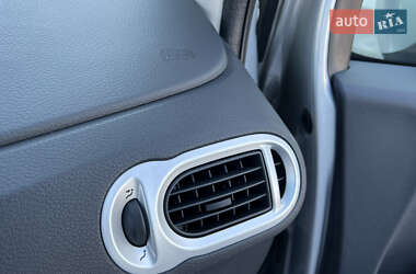 Хэтчбек Renault Modus 2009 в 