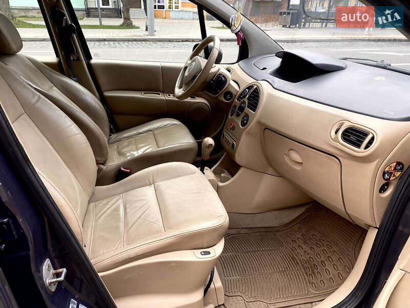 Хетчбек Renault Modus 2005 в Луцьку