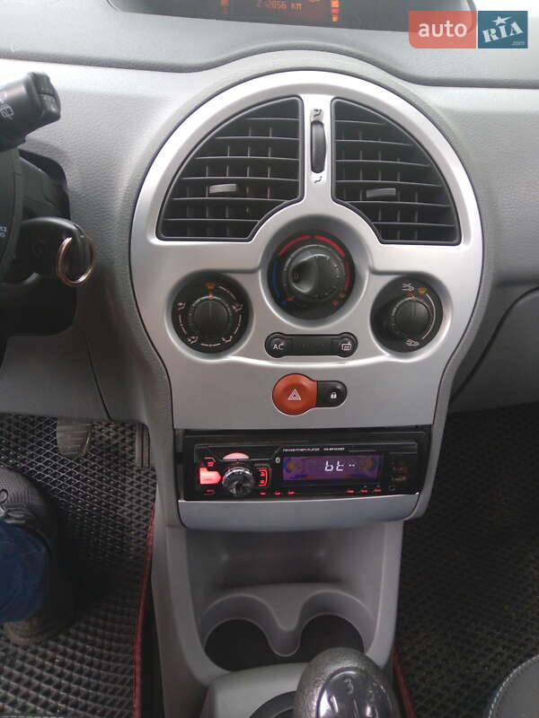 Хэтчбек Renault Modus 2010 в Нежине