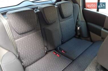 Хэтчбек Renault Modus 2005 в 