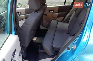 Хэтчбек Renault Modus 2005 в 