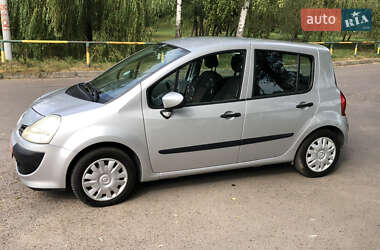 Хэтчбек Renault Modus 2009 в 