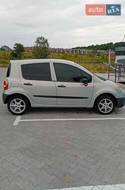Хэтчбек Renault Modus 2006 в 