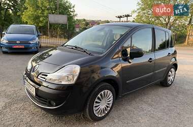 Хэтчбек Renault Modus 2009 в 