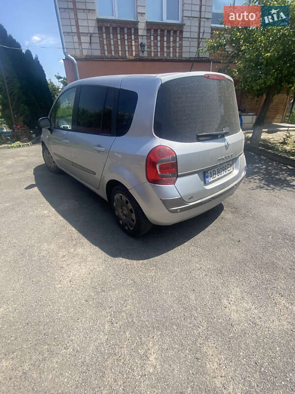 Хэтчбек Renault Modus 2011 в Виннице