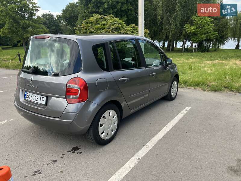 Хэтчбек Renault Modus 2007 в Ровно