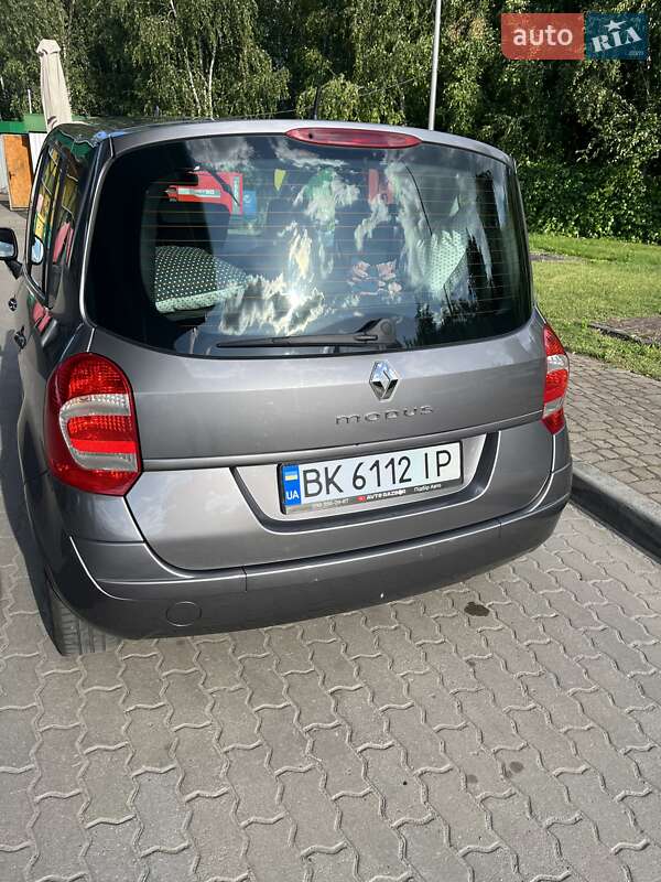 Хэтчбек Renault Modus 2007 в Ровно
