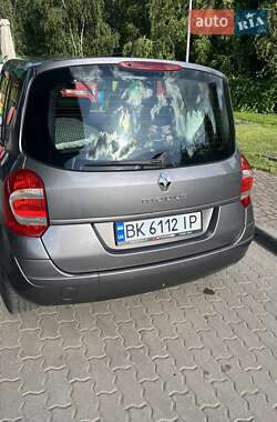 Хэтчбек Renault Modus 2007 в 