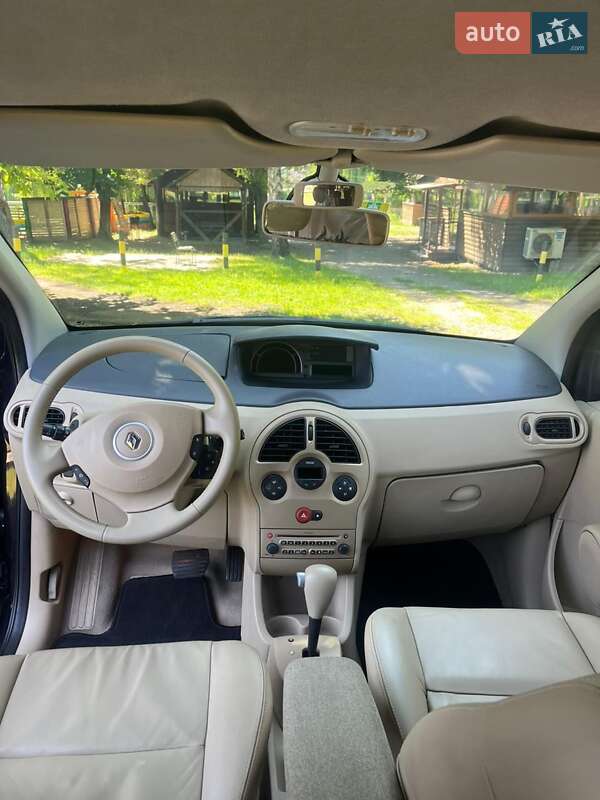 Хэтчбек Renault Modus 2006 в Луцке
