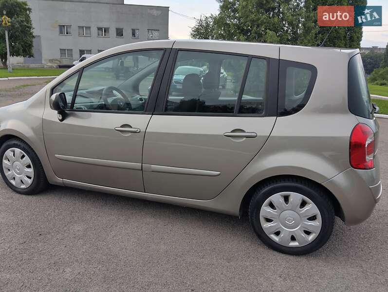 Хэтчбек Renault Modus 2012 в Ровно
