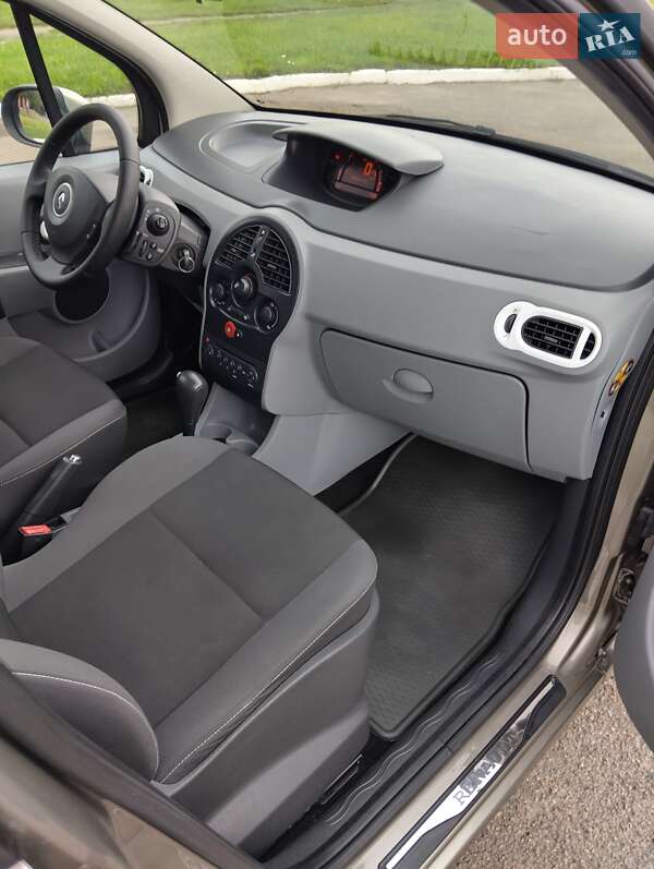 Хэтчбек Renault Modus 2012 в Ровно