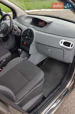 Хэтчбек Renault Modus 2012 в 