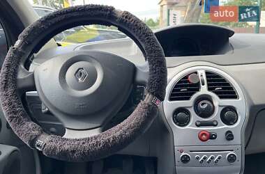 Хэтчбек Renault Modus 2011 в 